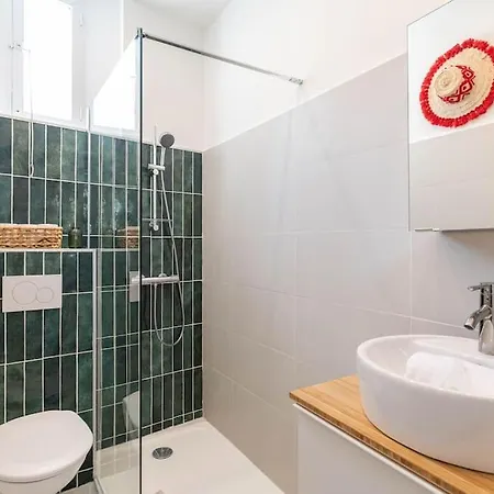 Apartman Le Louis- Superbe A 5mins Des Plages, Proche Palais